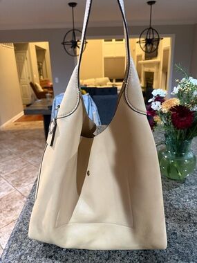 COACH BROOKLYN SHOULDER BAG 39